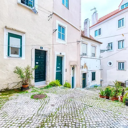 Alfama Апартаменти *