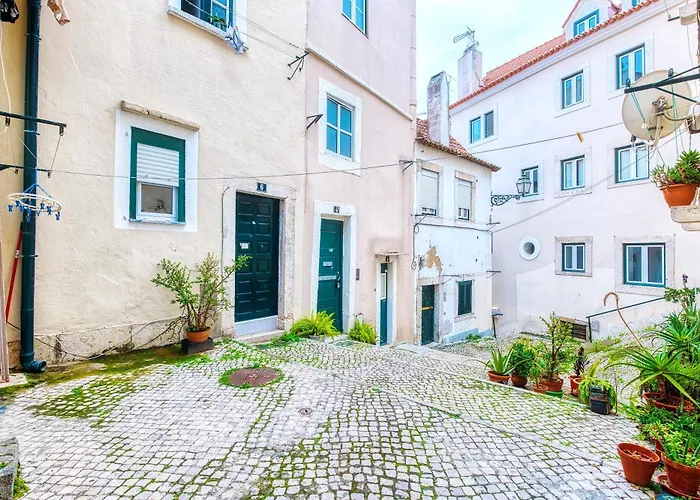 Alfama Апартаменти *